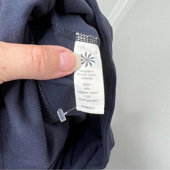 Athleta Womens Size XS Chaturanga Capri Legging Navy Blue Yoga Stretch Workout - Picture 9 of 10